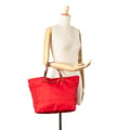 Miniatyrbild 10 av 10: Pre-owned Gucci GG Nylon Tote Red