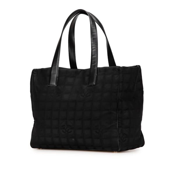 Pre-owned Chanel New Travel Line Nylon Tote Black