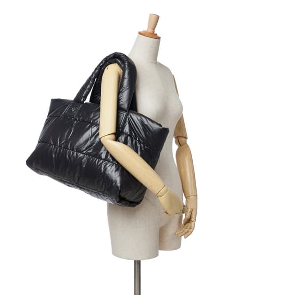 Pre-owned Chanel Small Quilted Nylon Coco Cocoon Tote Black