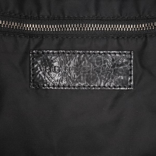 Pre-owned Burberry Medium Beat Check Nylon Victoria Tote Gray