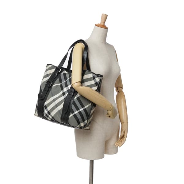 Pre-owned Burberry Medium Beat Check Nylon Victoria Tote Gray