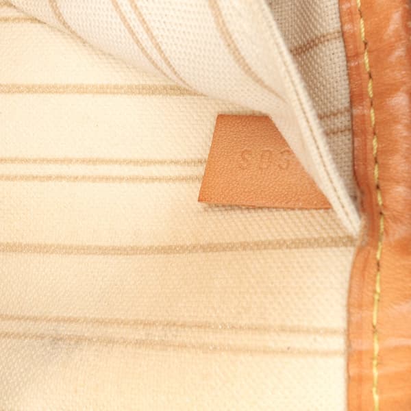 Pre-owned Louis Vuitton Damier Azur Neverfull MM White