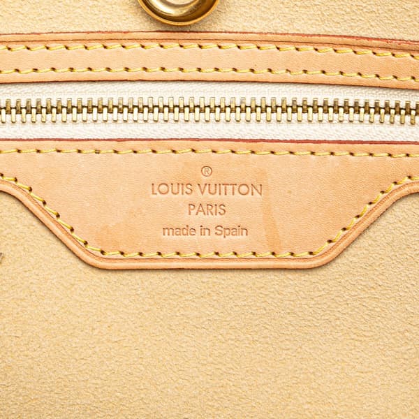Pre-owned Louis Vuitton Damier Azur Hampstead MM White