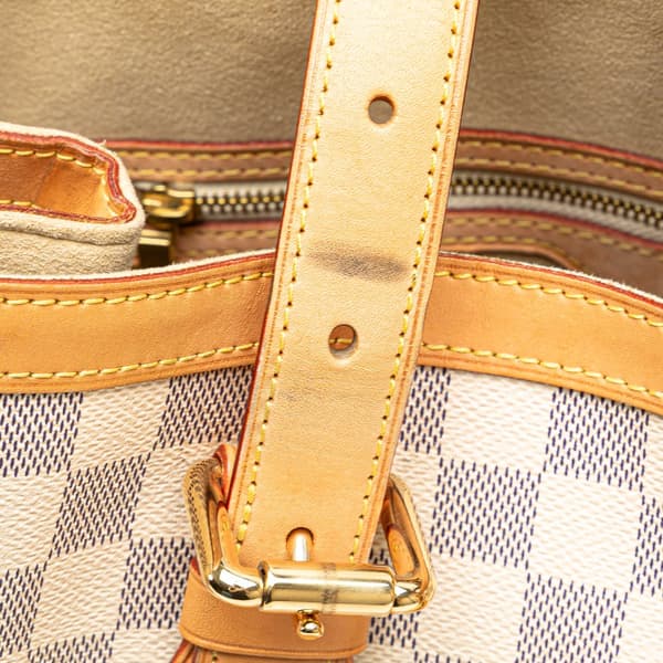Pre-owned Louis Vuitton Damier Azur Hampstead MM White