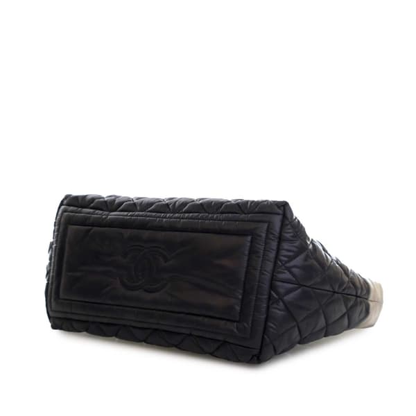 Pre-owned Chanel Small Quilted Nylon Coco Cocoon Tote Black