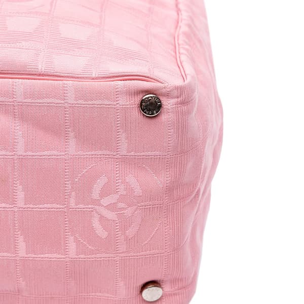 Pre-owned Chanel New Travel Line Nylon Tote Pink