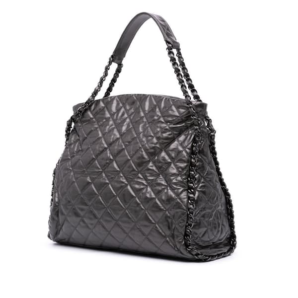 Pre-owned Chanel Large Quilted Metallic Calfskin Chain Me Hobo Gray