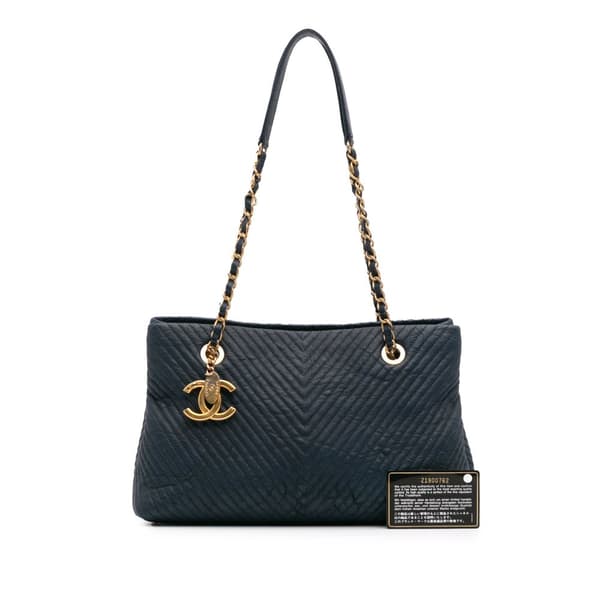 Pre-owned Chanel Medium Chevron Wrinkled Calfskin Medallion Charm Tote Blue