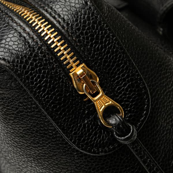 Pre-owned Chanel CC Caviar Turnlock Tote Black