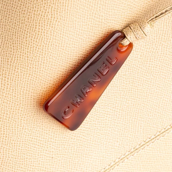 Pre-owned Chanel Grained Calfskin Tortoise Top Handle Tote Brown
