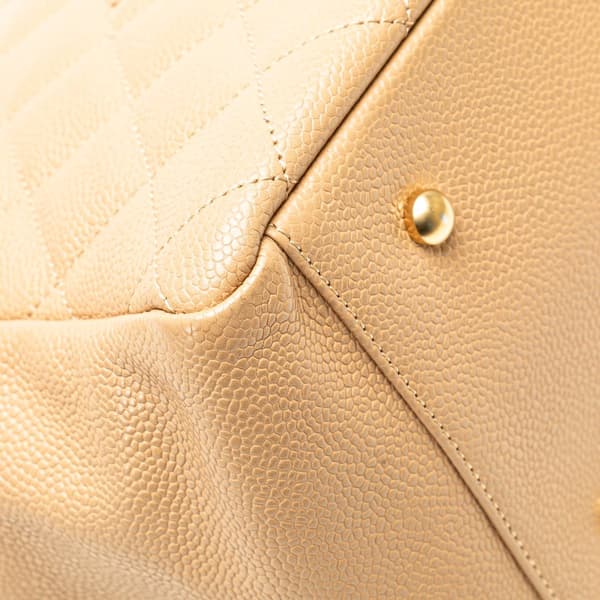 Pre-owned Chanel Petite Caviar Timeless Tote Brown