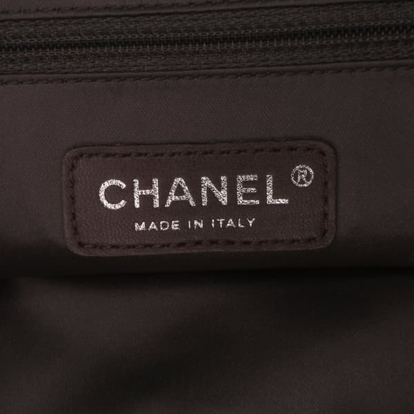 Pre-owned Chanel Perforated Crackled Metallic Calfskin Drill Tote Gold