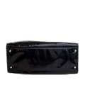 Miniatyrbillede 3 af 10: Pre-owned Chanel Patent CC Lipstick Tote Black