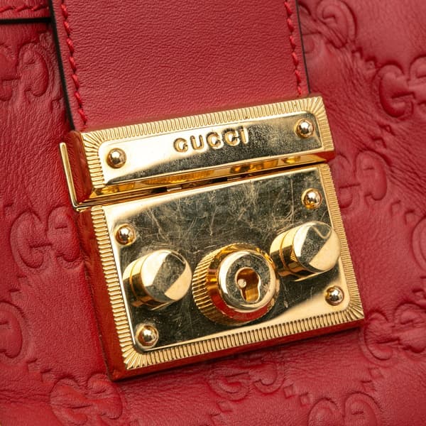 Pre-owned Gucci Small Guccissima Padlock Tote Red