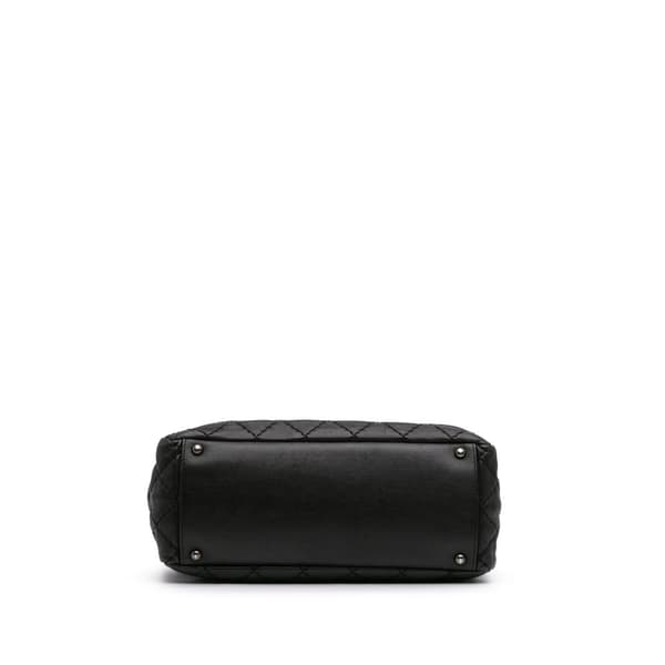 Pre-owned Chanel Large Quilted Calfskin Stitch It Tote Black