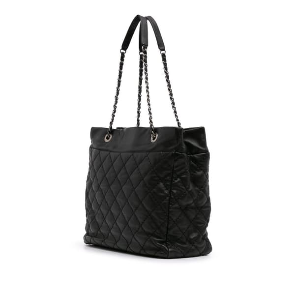 Pre-owned Chanel Large Quilted Calfskin Stitch It Tote Black
