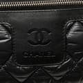 Miniatyrbilde 5 av 9: Pre-owned Chanel Small Quilted Nylon Coco Cocoon Tote Black