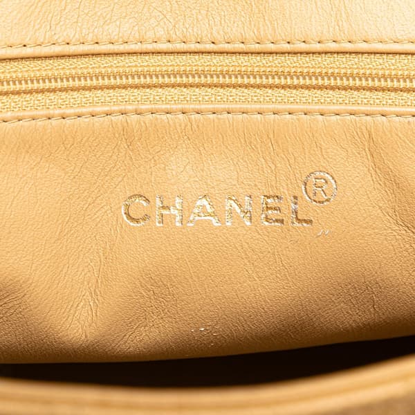 Pre-owned Chanel Caviar Medallion Tote Brown