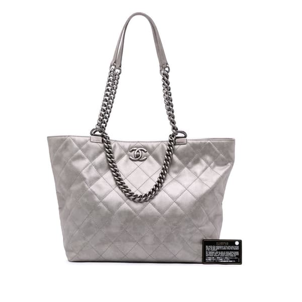 Pre-owned Chanel Quilted Iridescent Calfskin Shopping in Chains Tote Gray