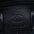 Miniatyrbillede 5 af 10: Pre-owned Chanel Large Nylon Coco Cocoon Tote White