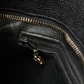 Pikkukuva 8 / 10: Pre-owned Chanel Caviar Medallion Tote Black
