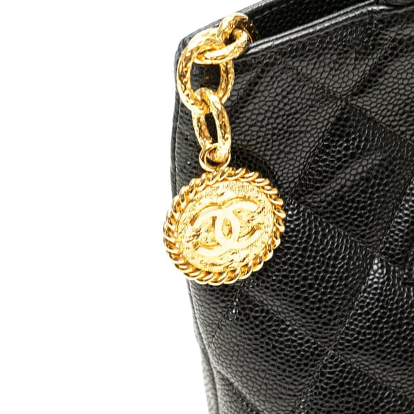 Pre-owned Chanel Caviar Medallion Tote Black