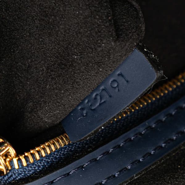 Pre-owned Louis Vuitton Monogram Addiction Lockit Vertical MM Blue