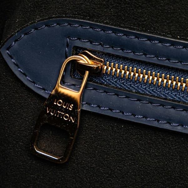 Pre-owned Louis Vuitton Monogram Addiction Lockit Vertical MM Blue