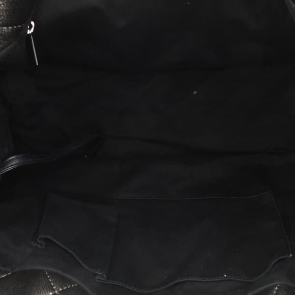 Pre-owned Chanel CC Metallic Caviar Soft Tote Gray
