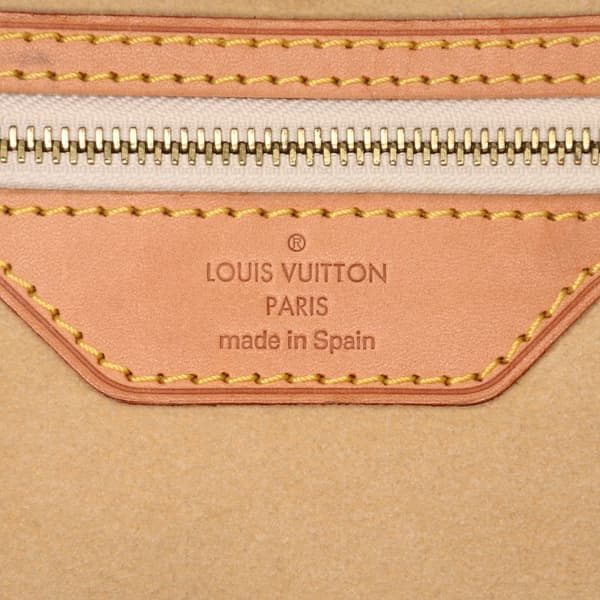 Pre-owned Louis Vuitton Damier Azur Hampstead MM White