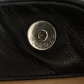 Miniatyrbillede 8 af 9: Pre-owned Chanel CC Quilted Caviar Expandable Tote Black