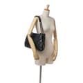 Miniatyrbillede 9 af 9: Pre-owned Chanel CC Quilted Caviar Expandable Tote Black