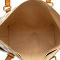 Miniatyrbilde 4 av 10: Pre-owned Louis Vuitton Damier Azur Totally PM White