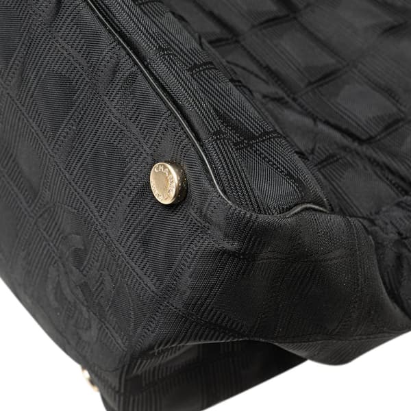 Pre-owned Chanel New Travel Line Nylon Tote Black