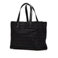 Pikkukuva 2 / 9: Pre-owned Chanel New Travel Line Nylon Tote Black