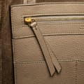 Miniatyrbillede 6 af 10: Pre-owned Celine Small Leather Phantom Cabas Tote Brown