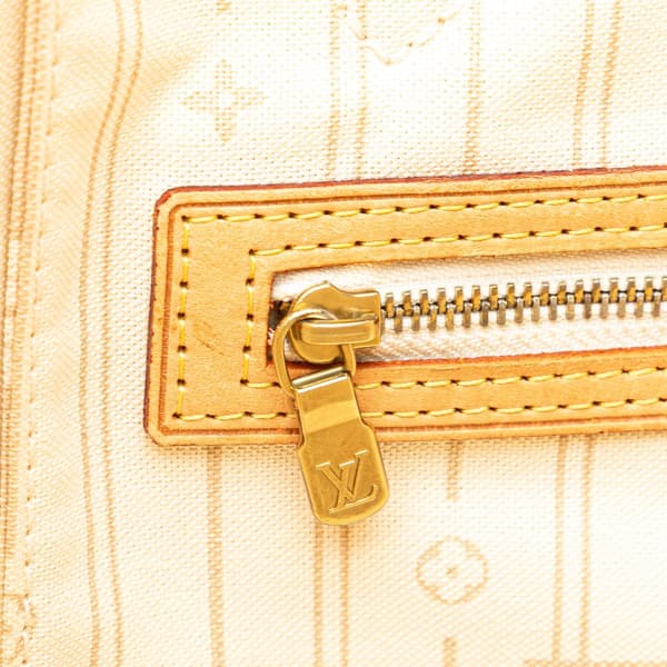 Pre-owned Louis Vuitton Damier Azur Neverfull MM White