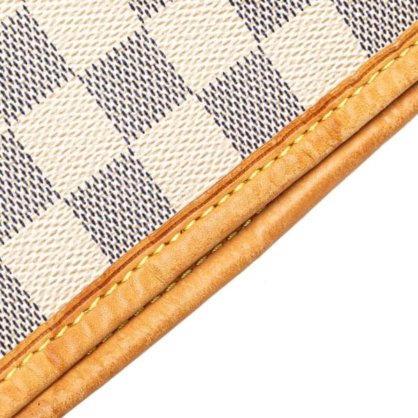Pre-owned Louis Vuitton Damier Azur Neverfull MM White