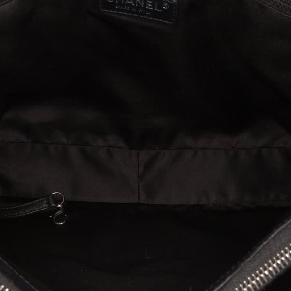 Pre-owned Chanel Caviar Grand Shopping Tote Black