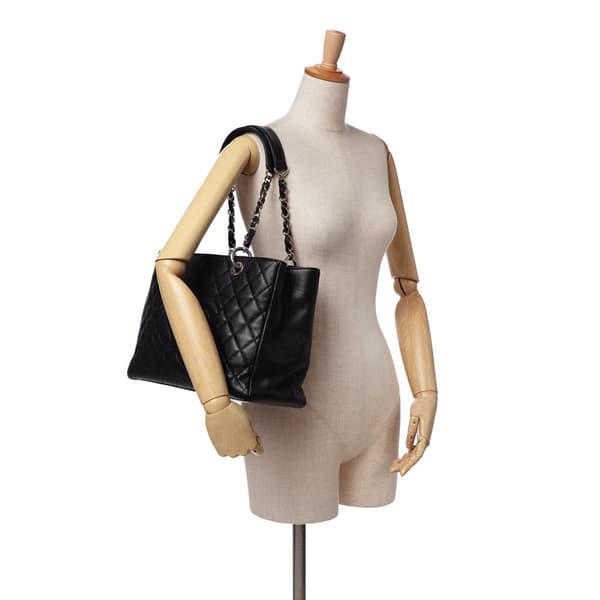 Pre-owned Chanel Caviar Grand Shopping Tote Black
