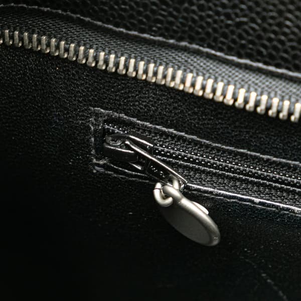 Pre-owned Chanel Caviar Medallion Tote Black