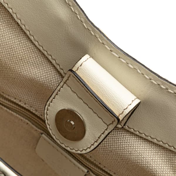 Pre-owned Gucci Medium Diamante Raffia Sukey Tote White