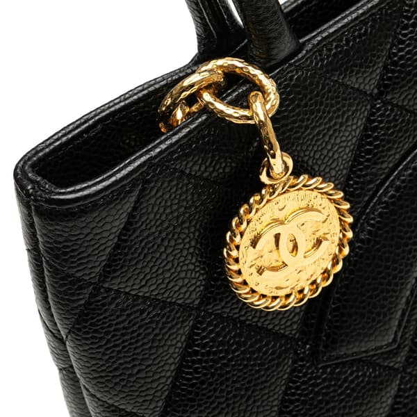 Pre-owned Chanel Caviar Medallion Tote Black