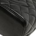 Pikkukuva 10 / 10: Pre-owned Chanel Caviar Medallion Tote Black