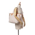 Pikkukuva 10 / 10: Pre-owned Louis Vuitton Damier Azur Neverfull MM White