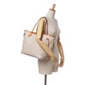 Miniatyrbilde 10 av 10: Pre-owned Louis Vuitton Damier Azur Neverfull MM White
