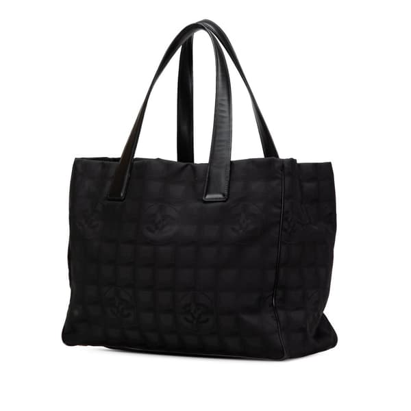 Pre-owned Chanel New Travel Line Nylon Tote Black