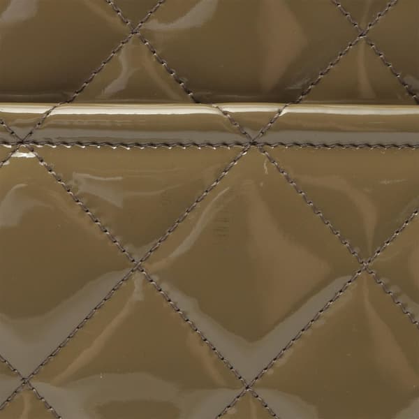 Pre-owned Chanel CC Quilted Patent Soft Tote Brown