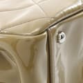 Miniatyrbillede 9 af 10: Pre-owned Chanel CC Quilted Patent Soft Tote Brown