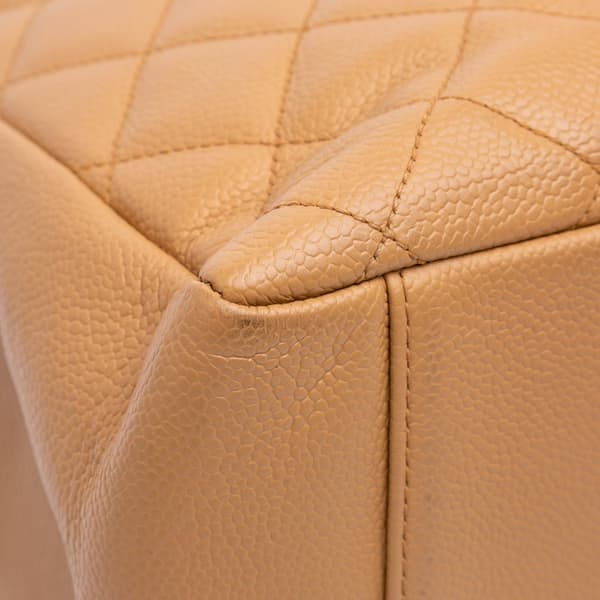 Pre-owned Chanel Caviar Grand Shopping Tote Brown
